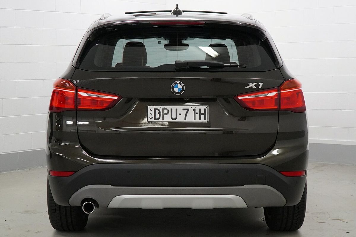 2016 BMW X1 sDrive18d F48