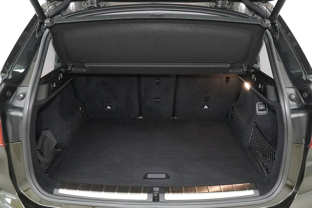 2016 BMW X1 sDrive18d F48