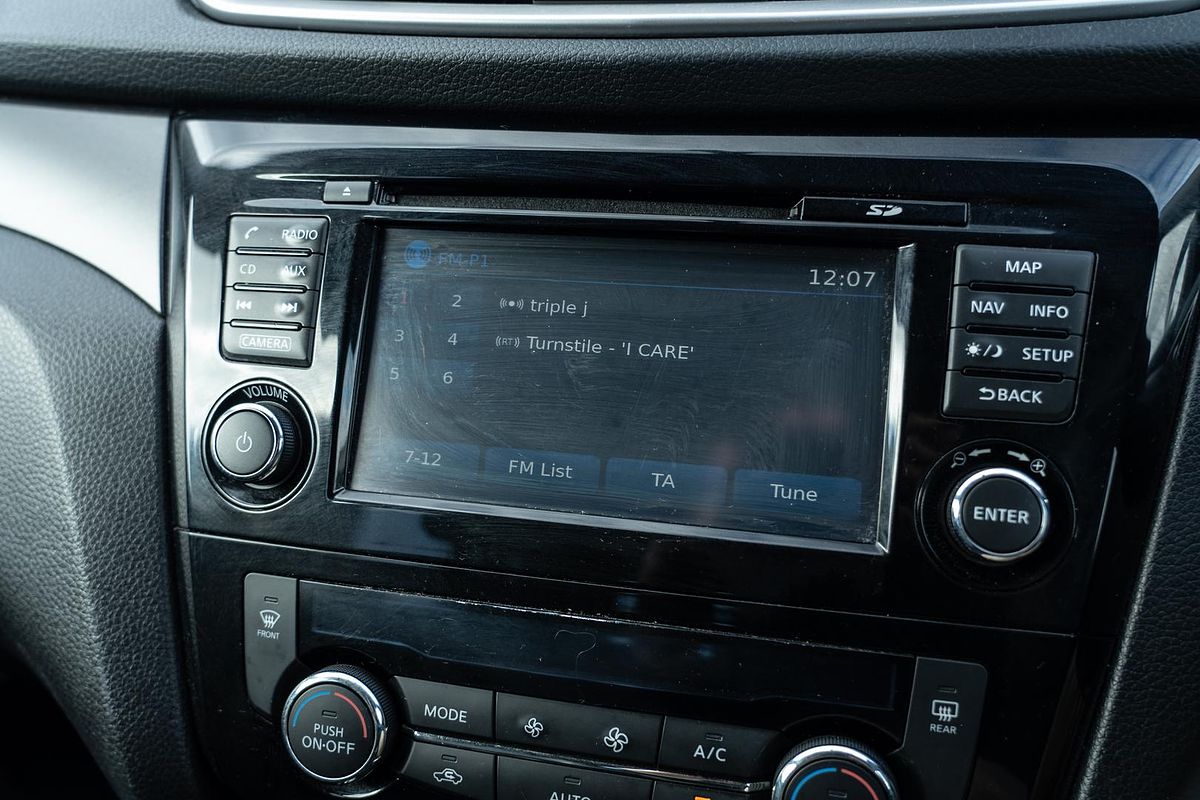 2014 Nissan X-TRAIL ST-L T32