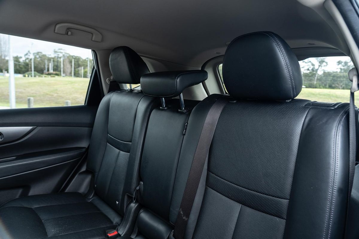 2014 Nissan X-TRAIL ST-L T32