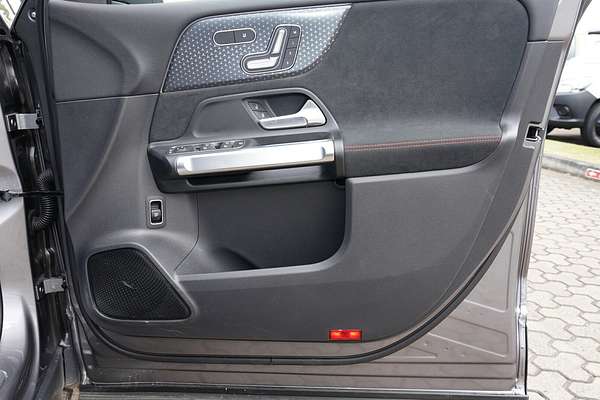 2025 Mercedes-Benz EQB EQB250+ X243