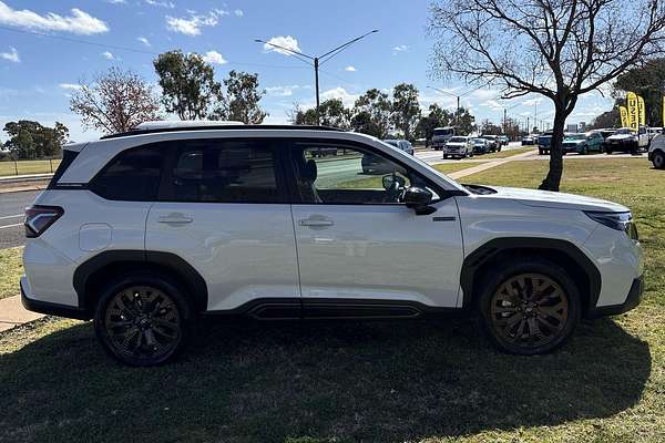 2025 Subaru Forester Hybrid Sport S6