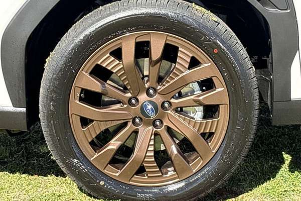2025 Subaru Forester Hybrid Sport S6