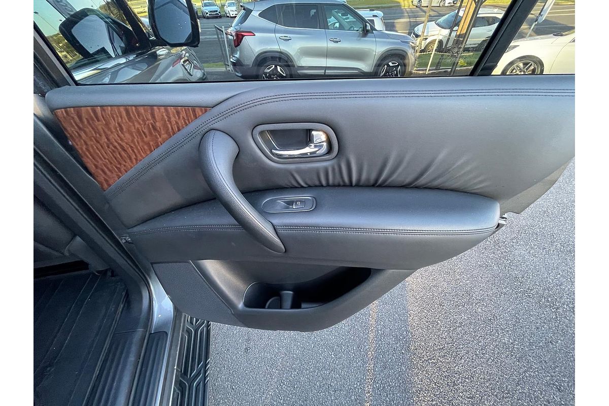 2022 Nissan Patrol Ti Y62