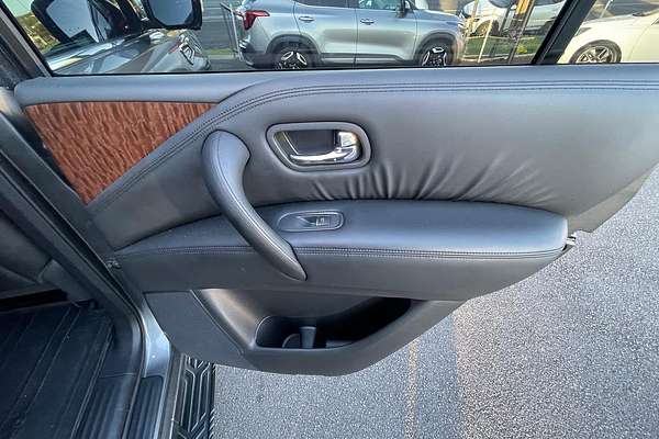 2022 Nissan Patrol Ti Y62