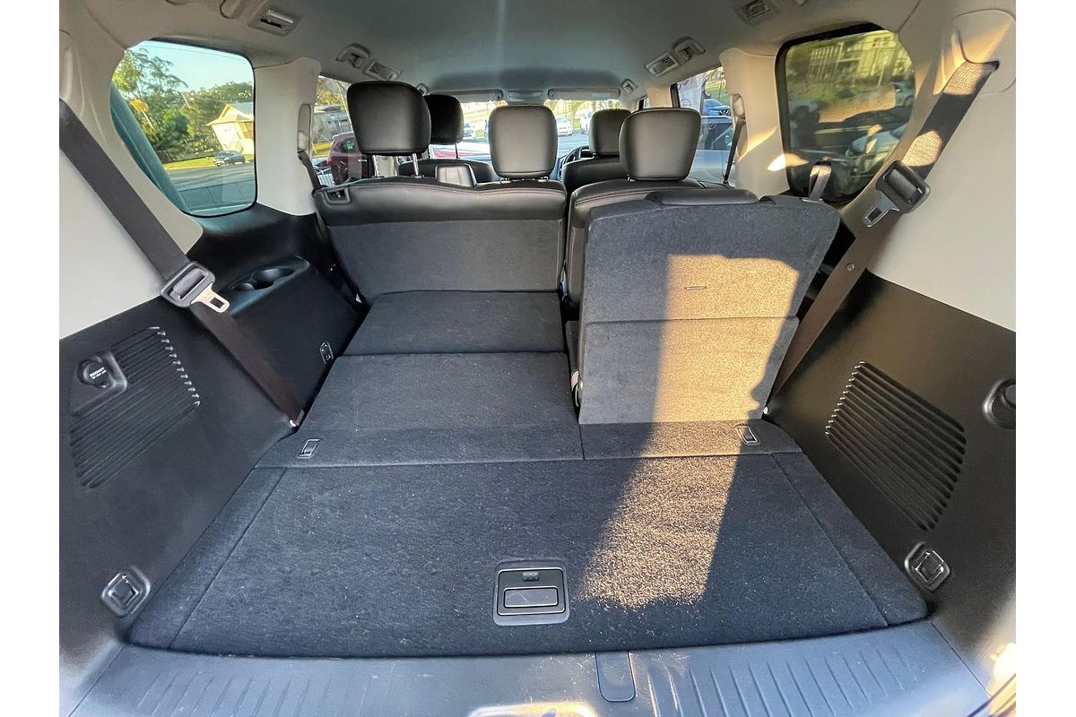 2022 Nissan Patrol Ti Y62