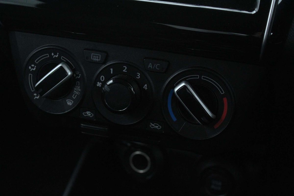 2022 Suzuki Swift GL AZ Series II