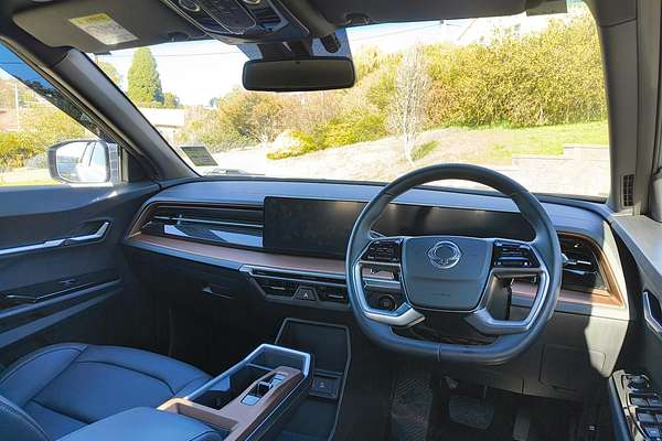 2024 KGM SsangYong Torres Ultimate J116