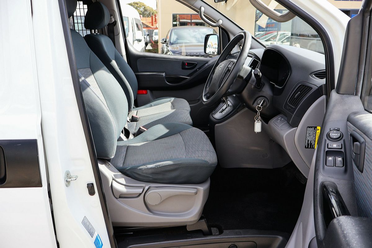2017 Hyundai iLoad TQ3-V Series II