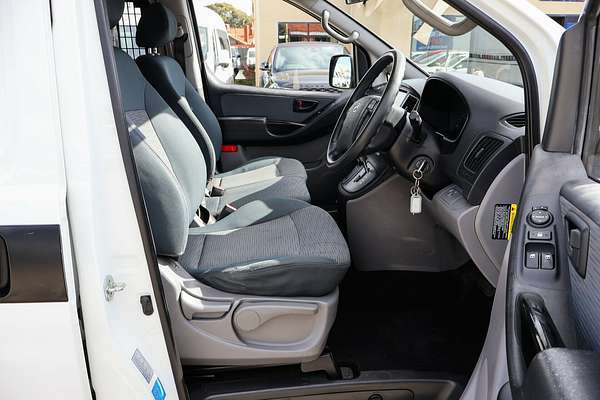 2017 Hyundai iLoad TQ3-V Series II