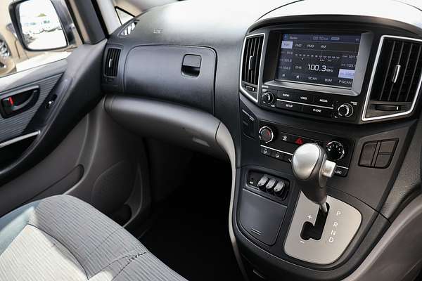 2017 Hyundai iLoad TQ3-V Series II