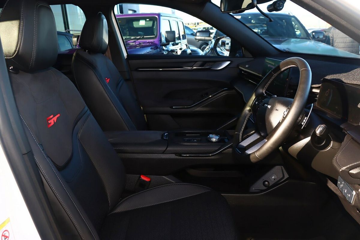 2022 GWM H6 Ultra B01