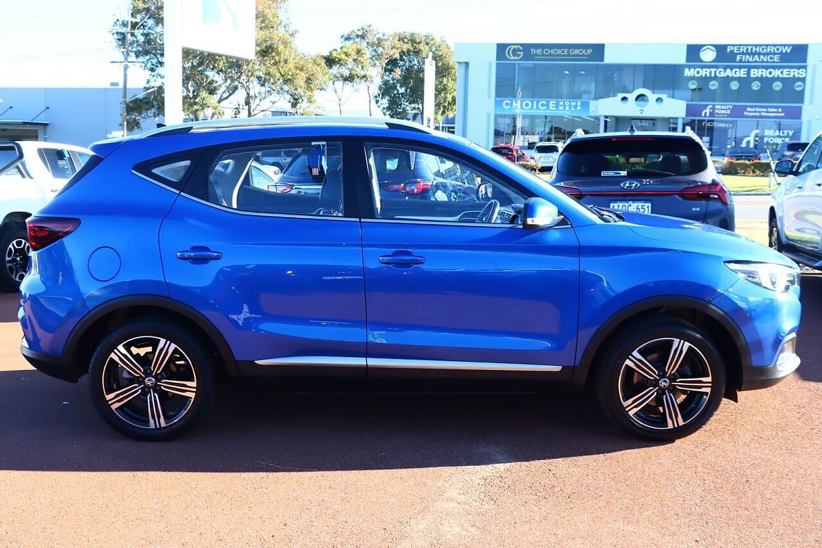 2021 MG ZS Essence AZS1