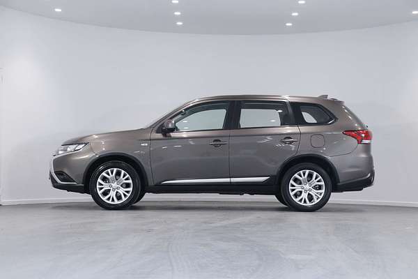 2021 Mitsubishi Outlander ES ZL