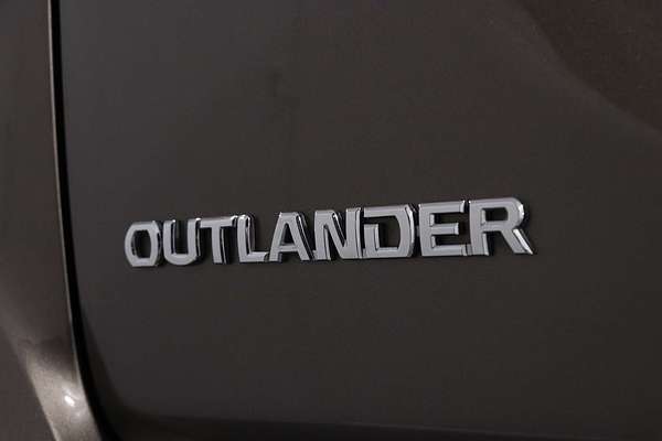 2021 Mitsubishi Outlander ES ZL