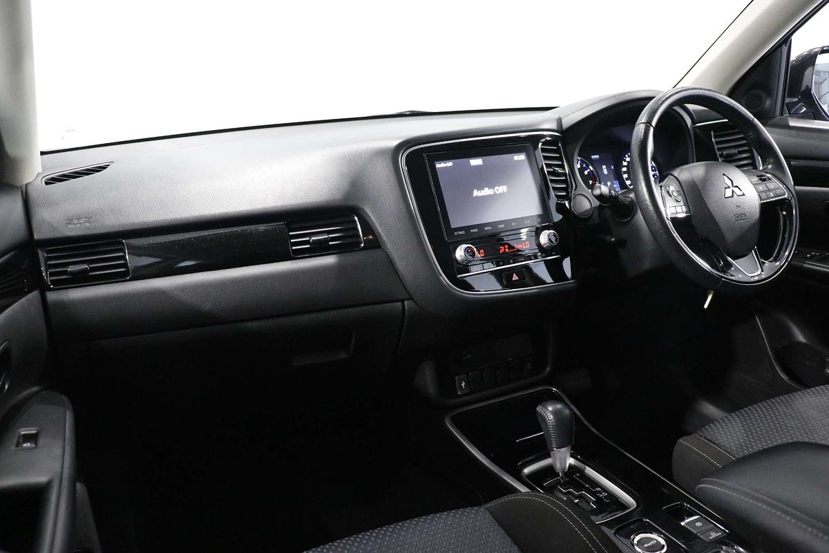 2021 Mitsubishi Outlander ES ZL