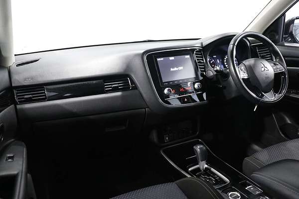 2021 Mitsubishi Outlander ES ZL