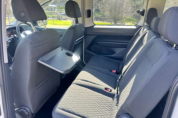 2025 Volkswagen Caddy TSI220 Life 5 LWB