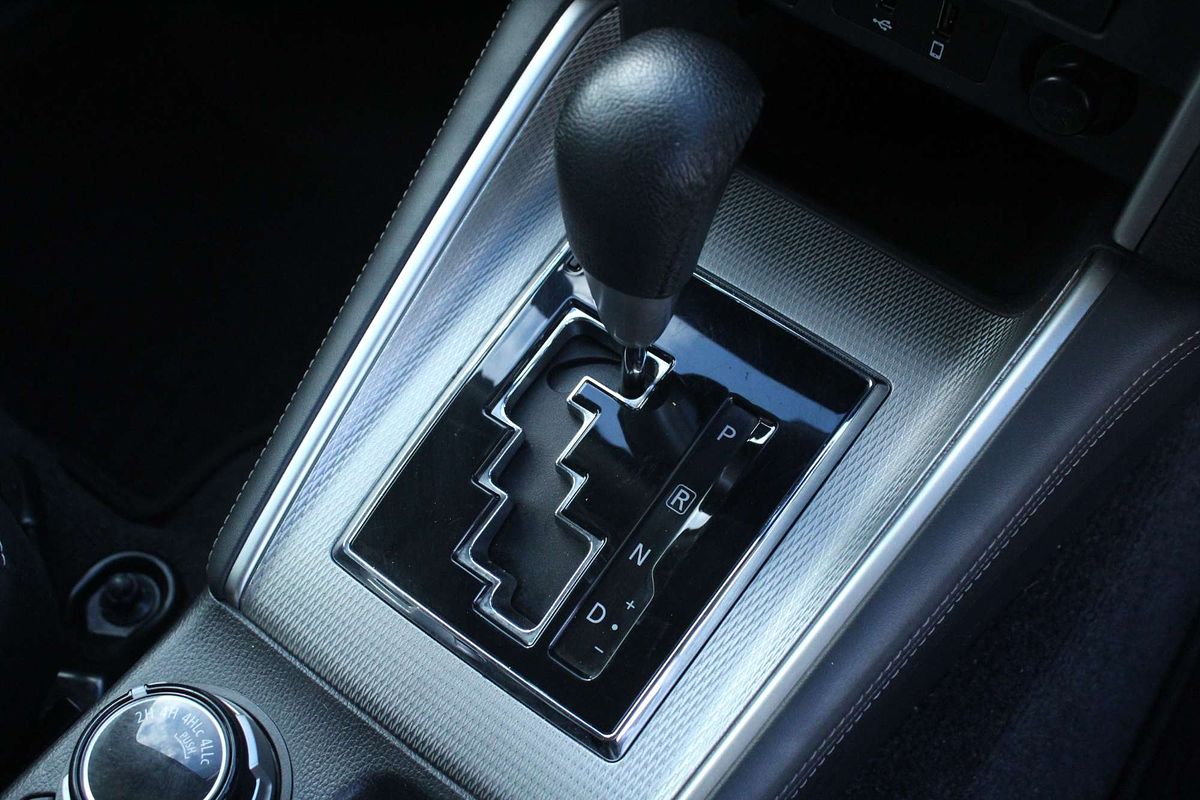 2022 Mitsubishi Triton GSR MR