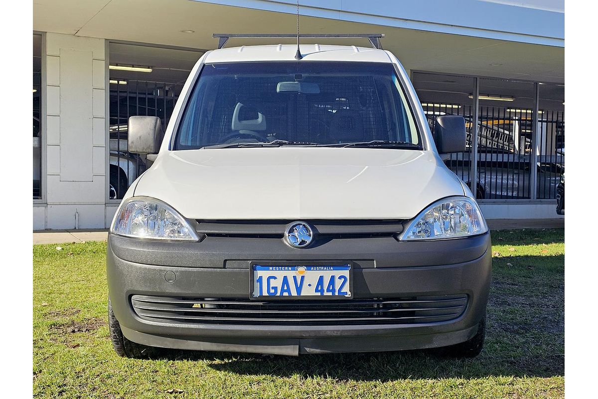 2010 Holden Combo XC