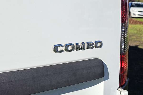 2010 Holden Combo XC
