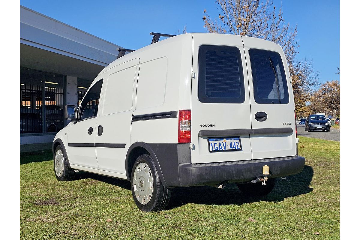 2010 Holden Combo XC