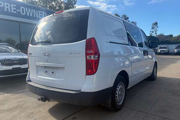 2017 Hyundai iLoad TQ3-V Series II