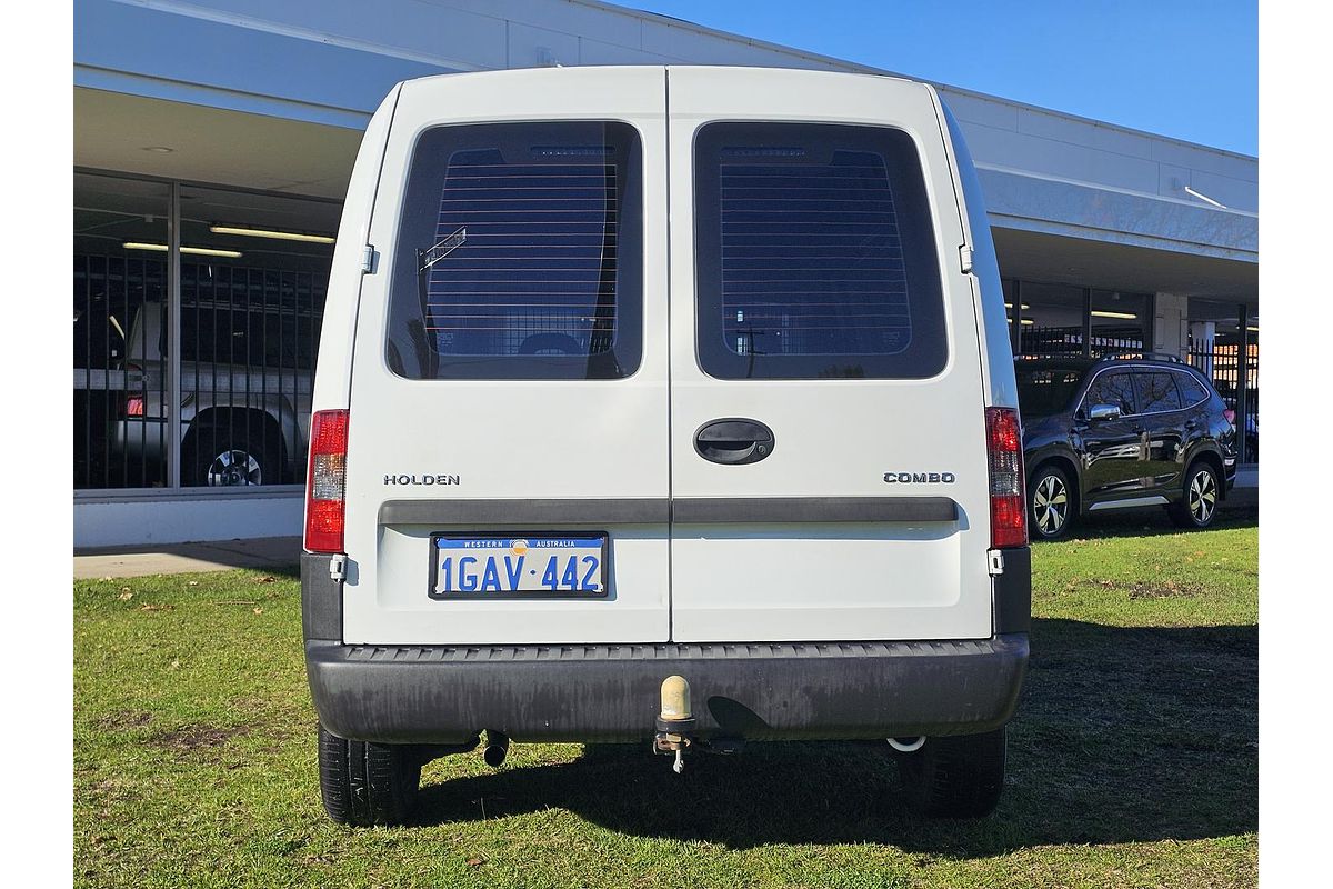 2010 Holden Combo XC