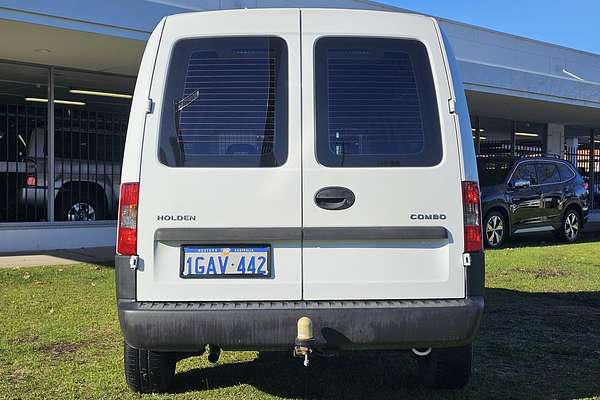 2010 Holden Combo XC