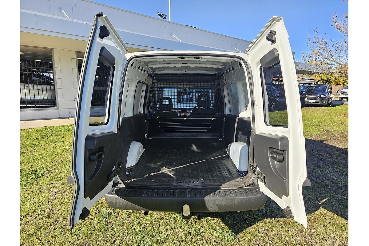 2010 Holden Combo XC