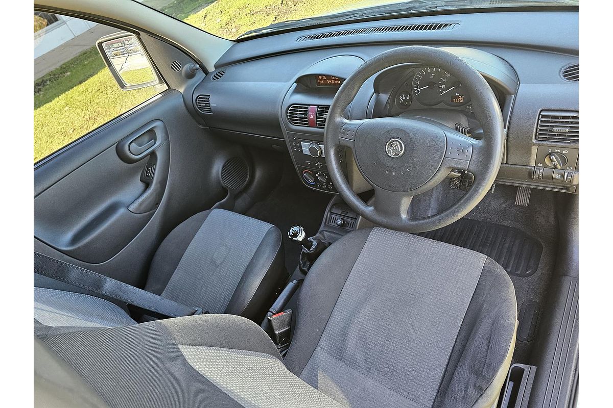 2010 Holden Combo XC