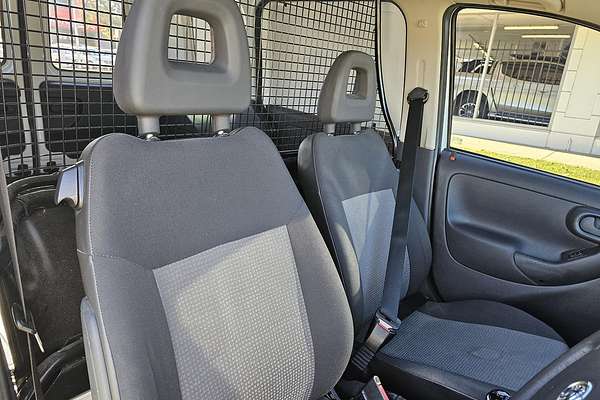 2010 Holden Combo XC