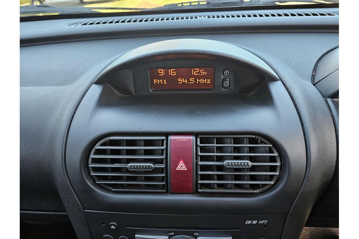 2010 Holden Combo XC