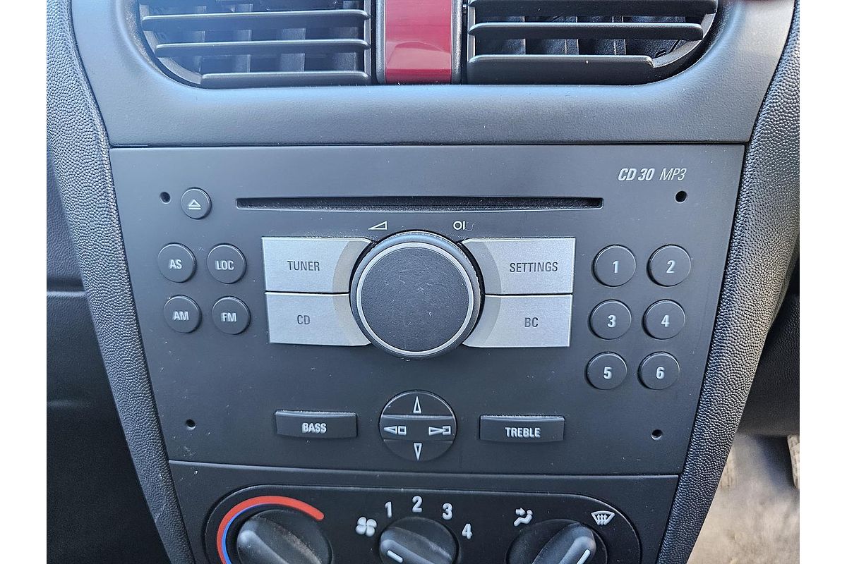 2010 Holden Combo XC