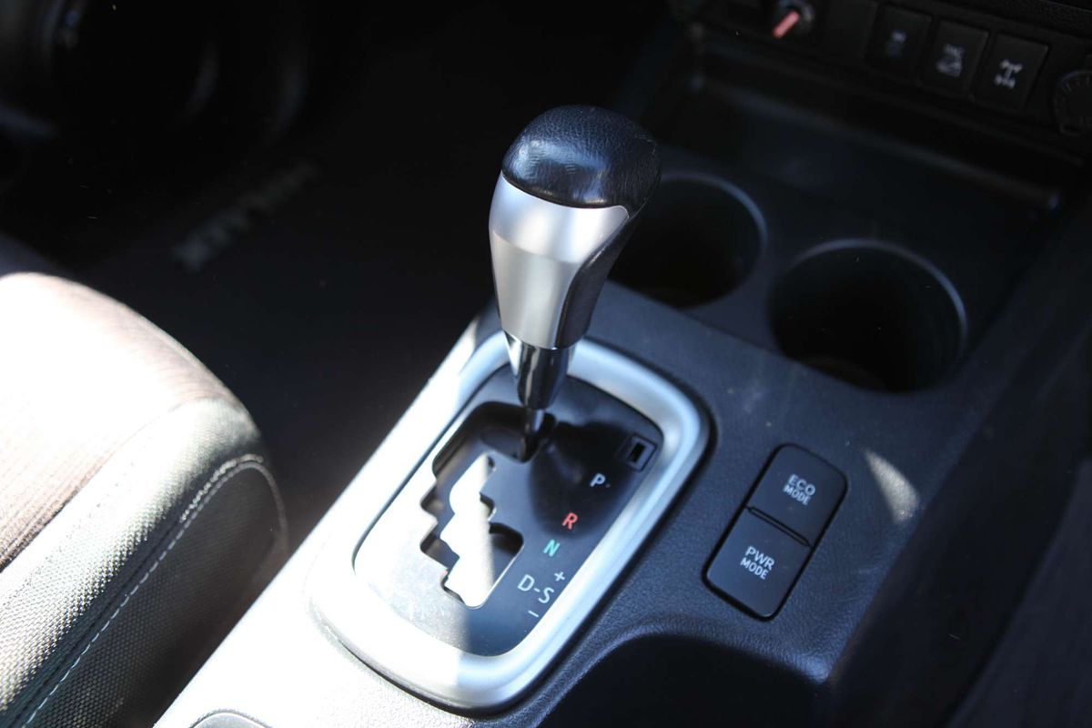 2016 Toyota Hilux SR5 GUN126R 4X4