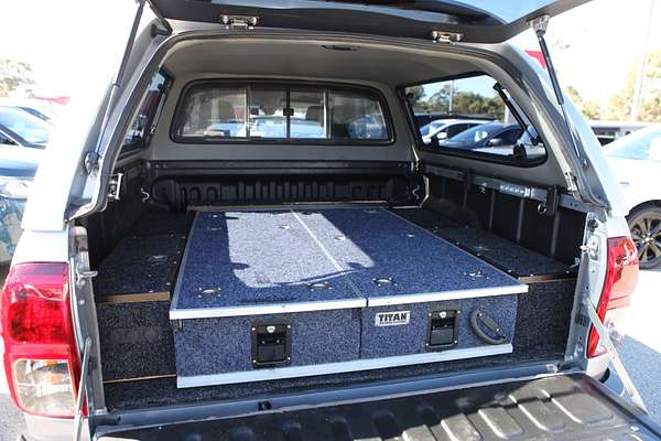 2016 Toyota Hilux SR5 GUN126R 4X4