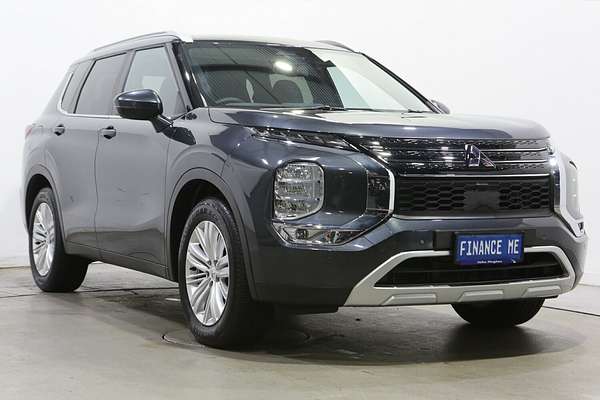 2024 Mitsubishi Outlander LS ZM
