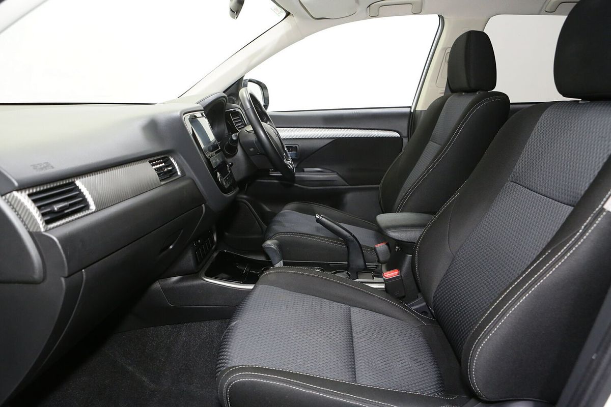 2016 Mitsubishi Outlander LS ZK