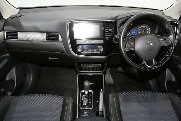 2016 Mitsubishi Outlander LS ZK