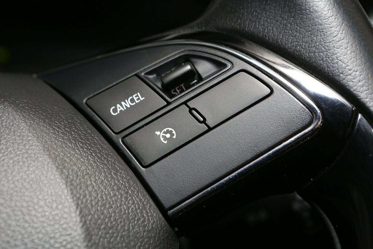 2016 Mitsubishi Outlander LS ZK
