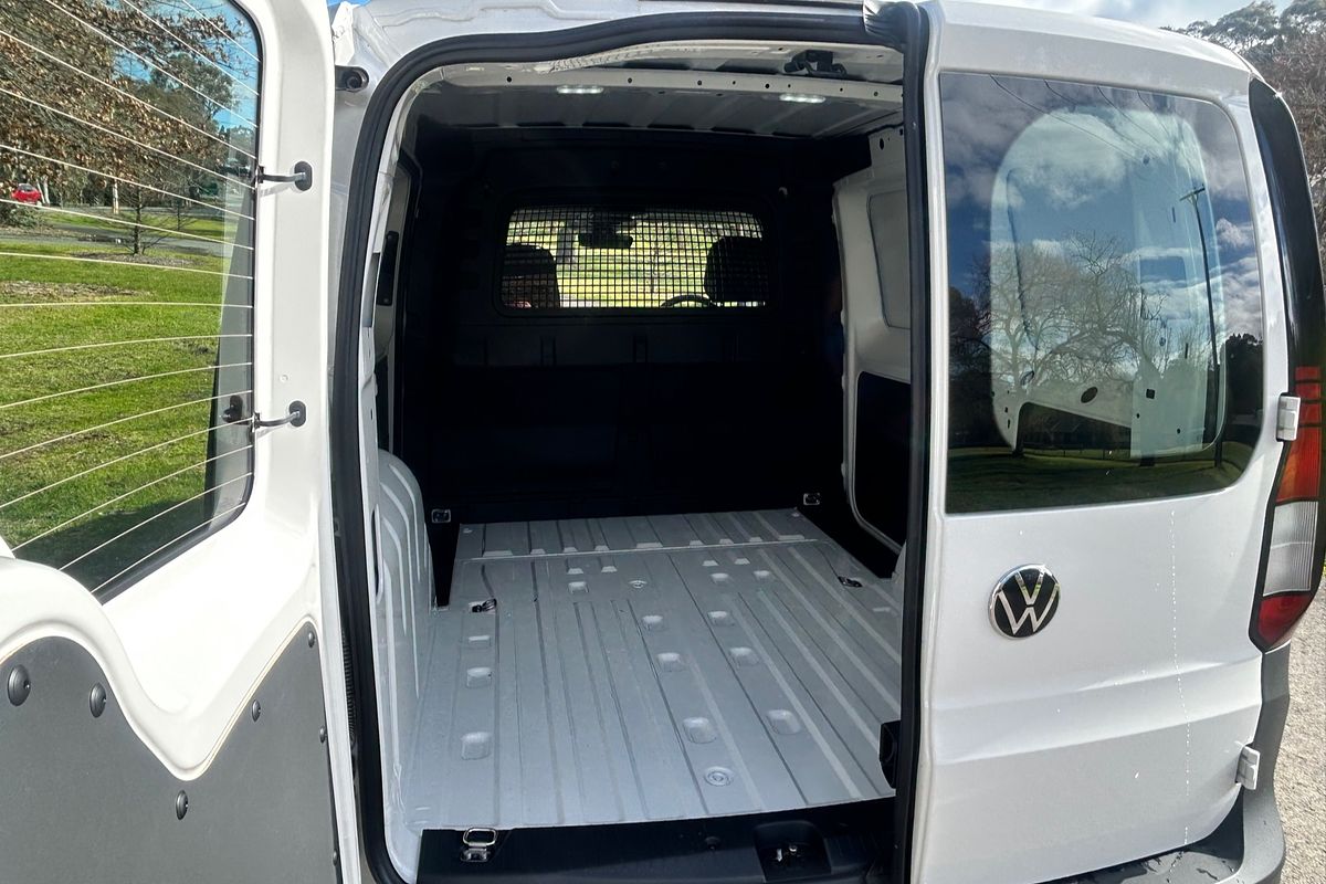 2025 Volkswagen Caddy TSI220 5 SWB