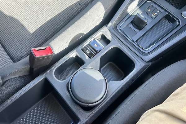 2025 Volkswagen Caddy TSI220 5 SWB