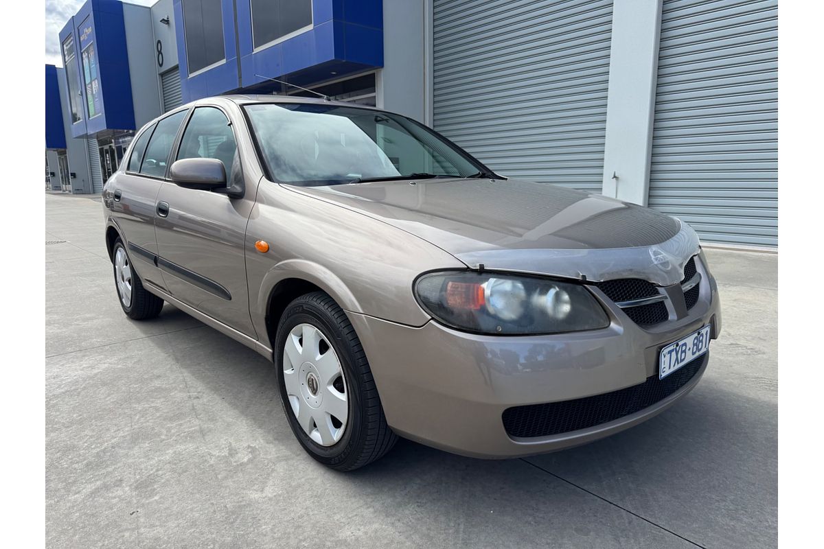 2005 Nissan Pulsar ST N16 S2