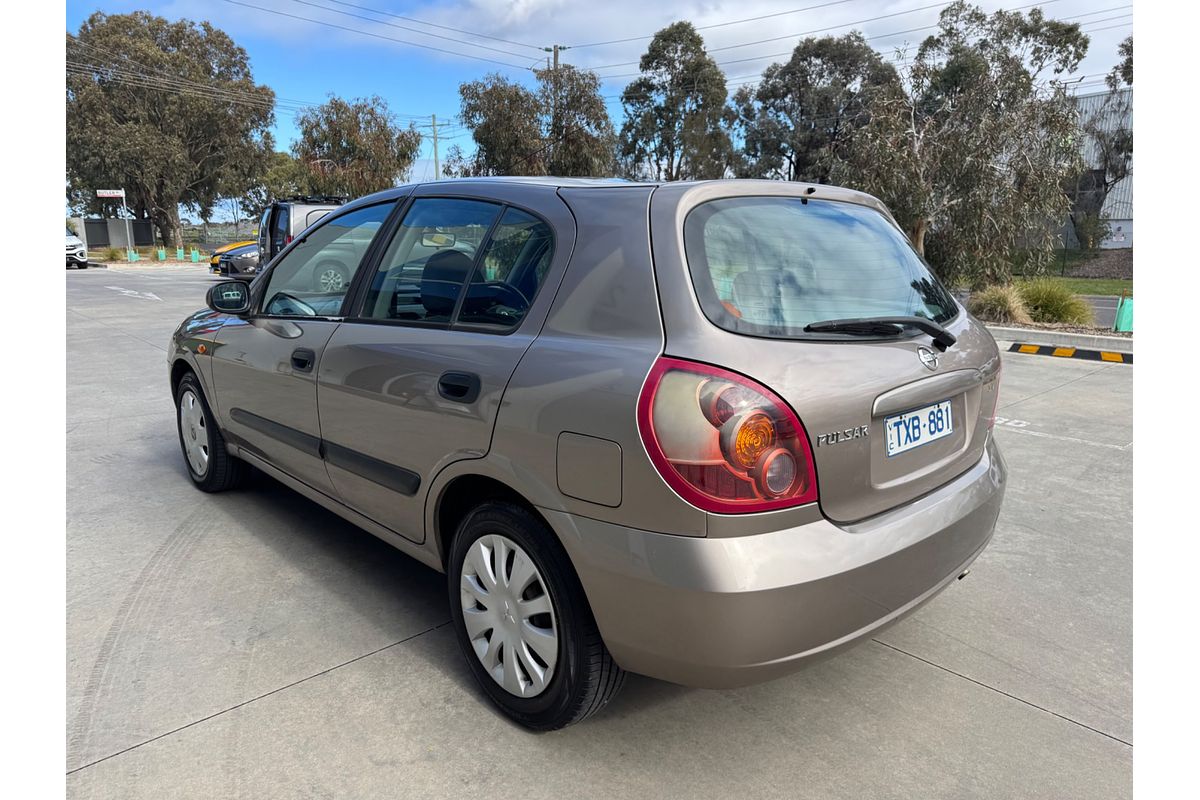 2005 Nissan Pulsar ST N16 S2