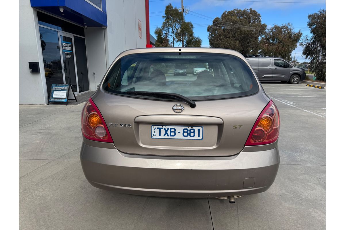 2005 Nissan Pulsar ST N16 S2