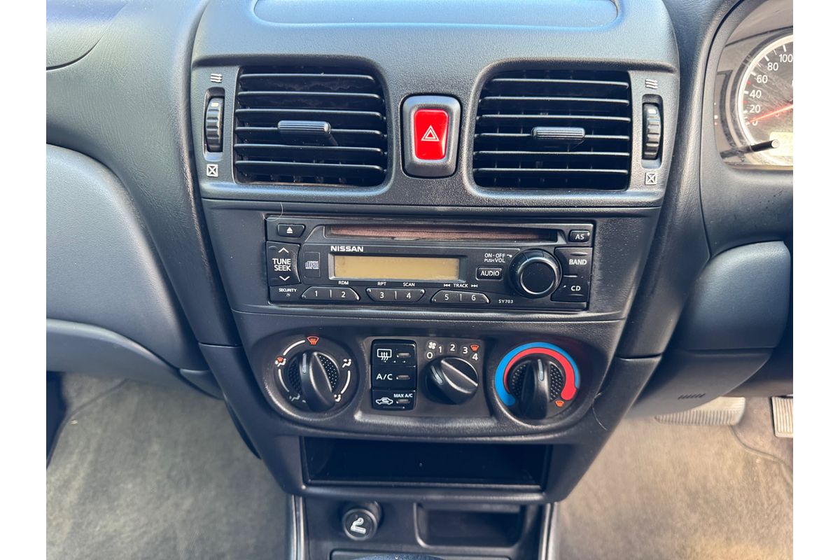 2005 Nissan Pulsar ST N16 S2