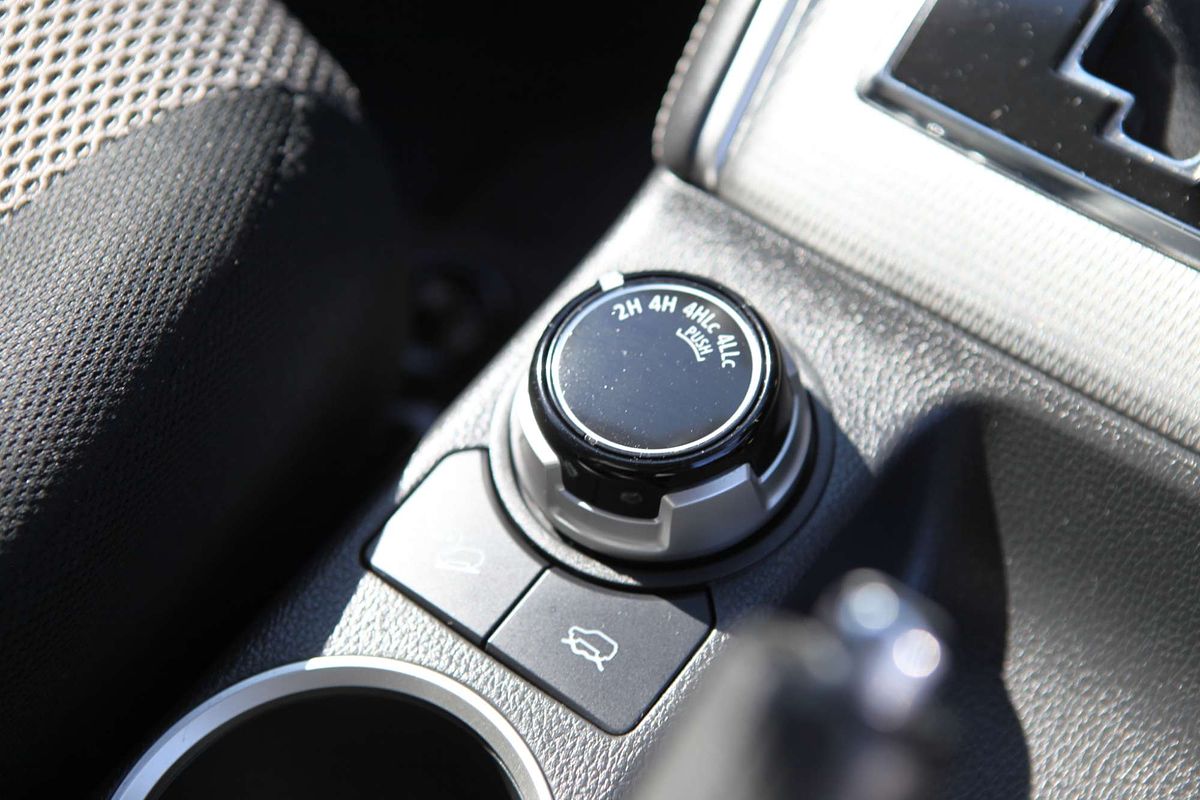 2022 Mitsubishi Triton GLS MR 4X4