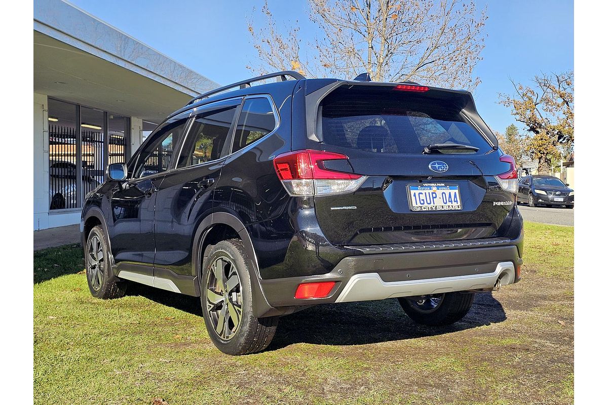 2019 Subaru Forester 2.5i-S S5