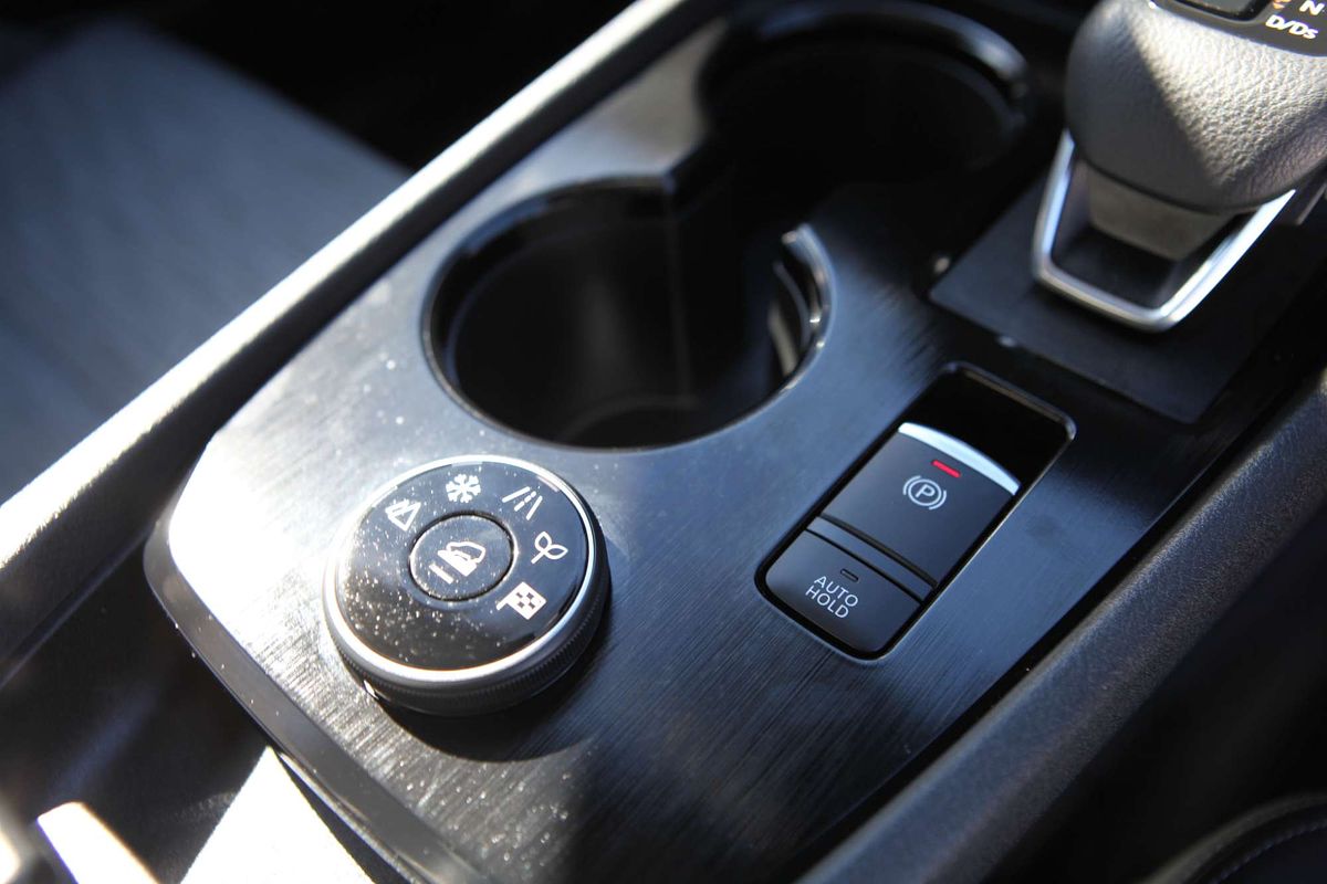 2024 Nissan X-TRAIL ST T33