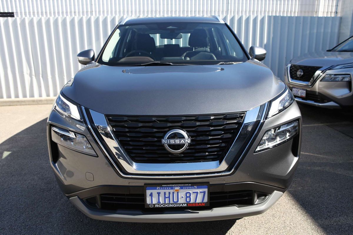 2024 Nissan X-TRAIL ST T33